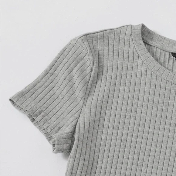 SHEIN Solid Rib-Knit Bodycon Dress - Picture 4 of 5